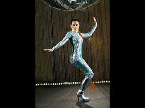 Elif Turan Aqua De Beber Jazzzzz