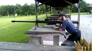 [閒聊] 為什麼可以這麼輕鬆操控大口徑的槍巨人雷