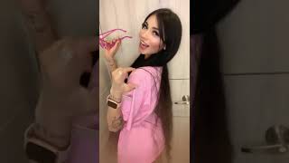 MORENA COM UM VERTIDO ROSA BEM CURTINHO #funk #lindas #mulheres #tiktok