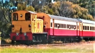 preview picture of video 'V class Diesel Hydraulic Locomotive Don River Railway Devonport Tasmania'