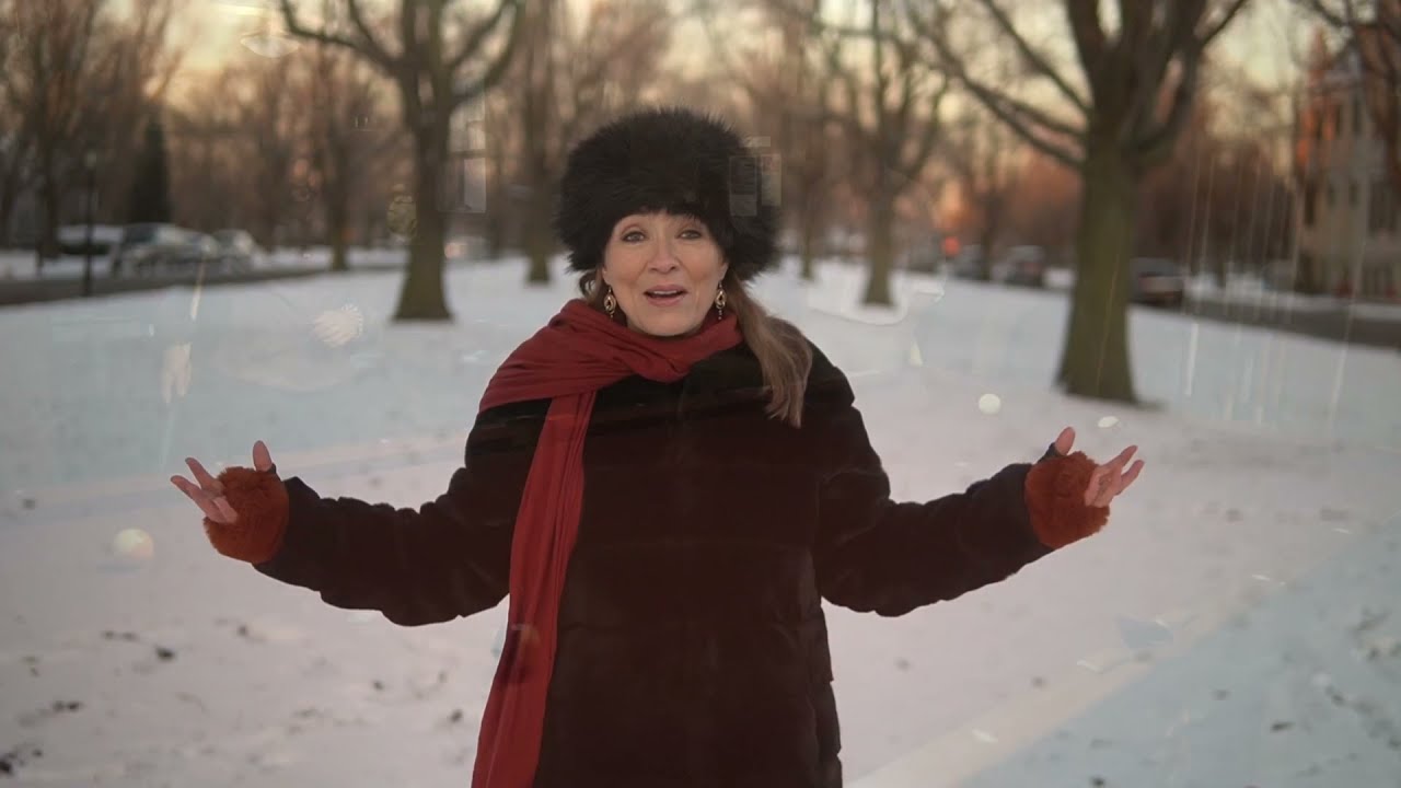 Season 3 Episode 9: New Year Special – Behind the Scenes