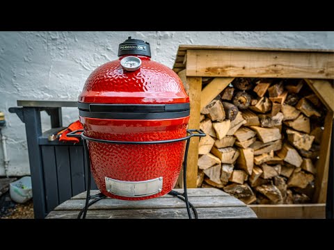 I bought a Kamado Joe Jr ceramic BBQ
