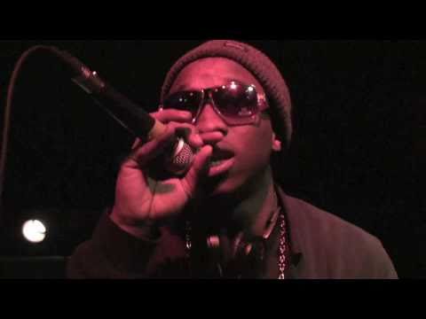 Little C & Cardo Teaser of the LIVE performance in L'agitée, Québec city[Jan 2k11]