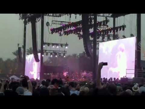 MGMT Performing Time To Pretend @ Coachella 2014 - Weekend 1 - 4/12/14