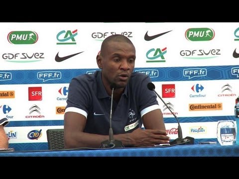 Foot: l'émotion d'Abidal, les excuses de Nasri