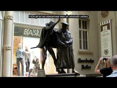 Leipzig: Auerbachs Keller - Tragödie "Faust" von Johann Wolfgang Goethe. plays the tragedy