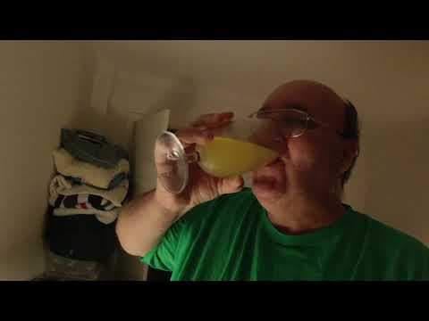 MongoTV_6682 - SER YOUTUBE VIDEO OM COMPUTERSPIL UBOAT KLOKKEN 2 NAT OG DRIKKER KOLD SAFTEVAND