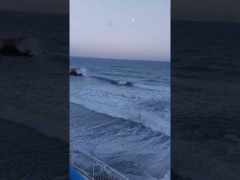 luglio sospeso tra onde e cielo #mare #meditation #summer #varazze