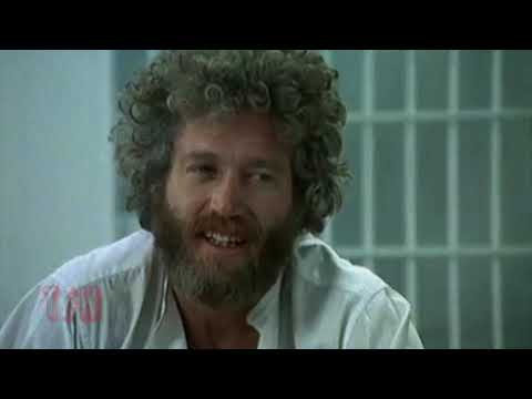 afbeelding Larry Karaszewski on CLAY PIGEON