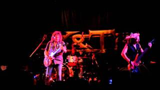 Y&amp;T 7-16-2011 The Catalyst (Don&#39;t Bring Me Down)