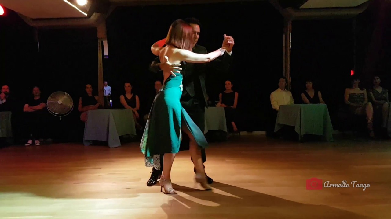 Claire & Dario Da Silva  ❤ @ Paris - Milonga El Colectivo -:  Frente Al Mar ( A. Troilo Y Su O.... )