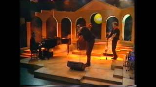 The Christians  - Greenbank Drive (Live 1990 on Agenda, BBC Northern Ireland TV)
