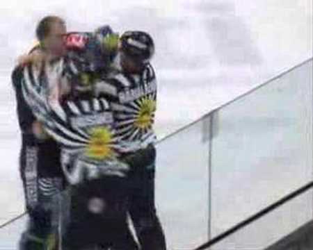 Huczkowski vs. Wright, JYP-Lukko 5.1.2006
