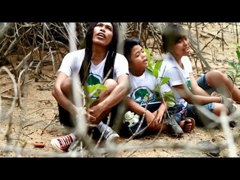 nanoe Biroe - Gadang-gadang feat Yu Pink Badudawati & Tudix Baduda Kids (Official Music Video)