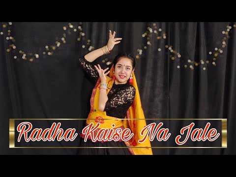 Radha Kaise Na Jale | Lagaan | Dance Cover by Nayanika Bhattacharyya