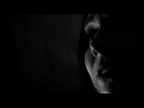 Natalie McCool - Running Up That Hill (Kate Bush Cover)