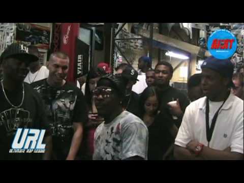 Strayt Paper vs Kooly Bop