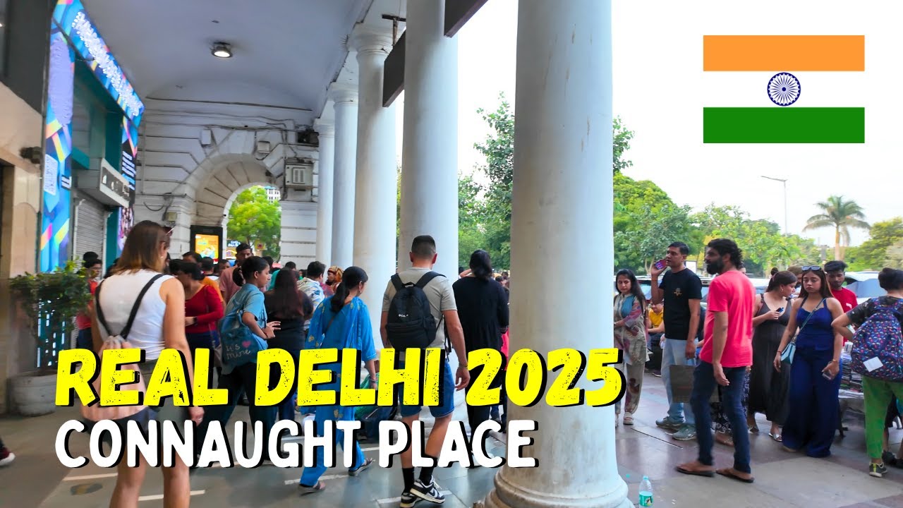 Immersive street-level walking tour through India (Daily Life 23), India, showcasing authentic urban landscapes, local architecture, and the vibrant atmosphere of the city's neighborhoods