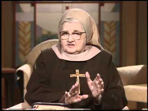 Mother Angelica Live Classics - It's a New Year - Mother Angelica - 01-04-2011