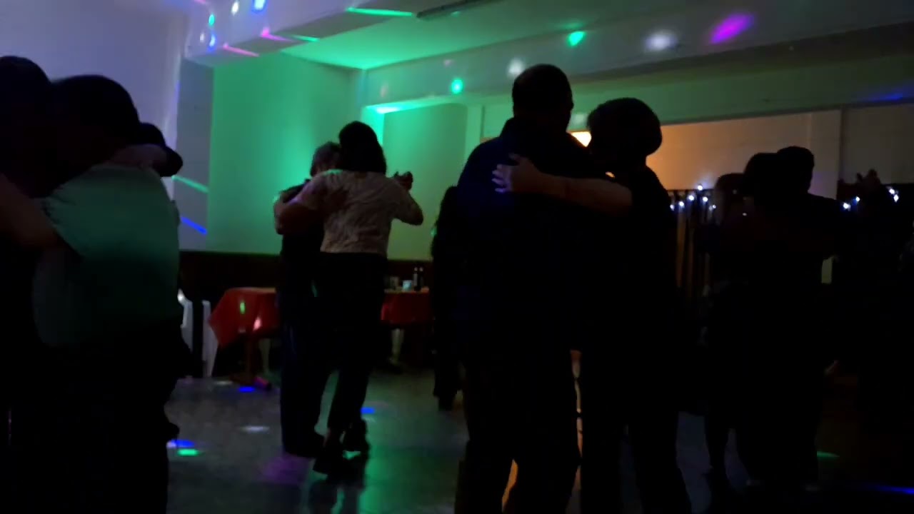 Di Sarli/Acuña "Cuando el amor muere" 24/06/23 TDJ Aldo Orrego en "YUYO BRUJO" Ushuaia 🇦🇷