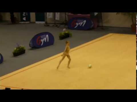 Valérie Romenski (FRA) Ball 2016