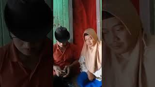 Download lagu When girls see money, their eyes pop out #funny #comedy mp3