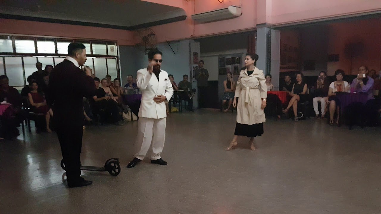 MARIELA SAMETBAND y GUILLERMO "EL PEQUE" BARRIONUEVO  en Viva La Pepa! Milonga (1/3)