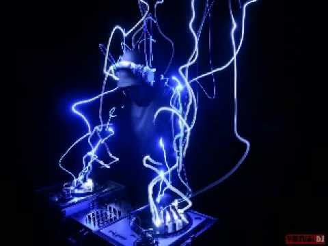 Explota el estadio/Noche loka-marka akme