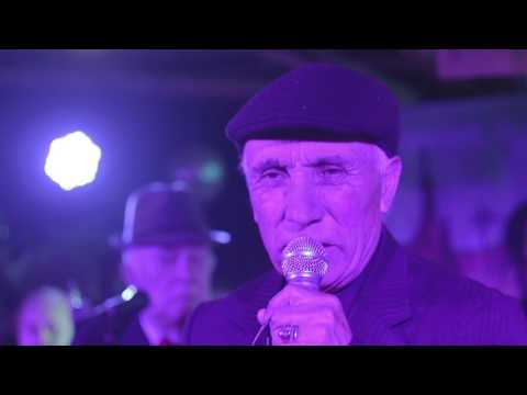 Con Los Cinco Sentidos - Los Cracks del Puerto