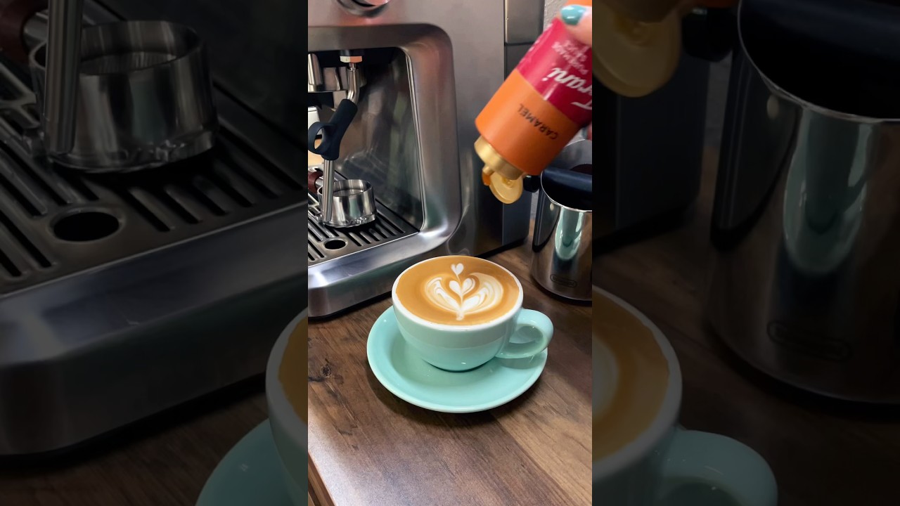 Yes, I did ruin the art with caramel… but it’s worth practicing pours! #caramel #apple #coffee