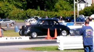 preview picture of video 'Studebaker Champion Street Rod  vs 1965 Chevelle the Street Marauder at  ESTA dragstrip 9-09'