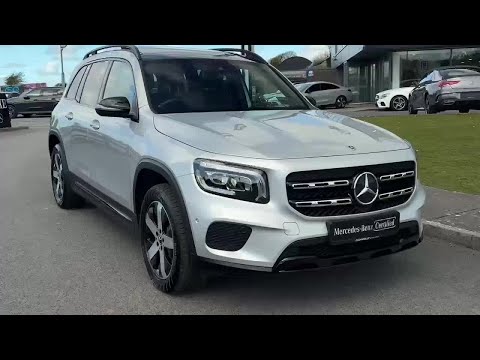 Mercedes-Benz GLB 200d Progressive Line | Pan roof - Image 2