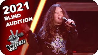 White Stripes - Seven Nation Army (Vivienne) | The Voice Kids 2021 | Blind Auditions