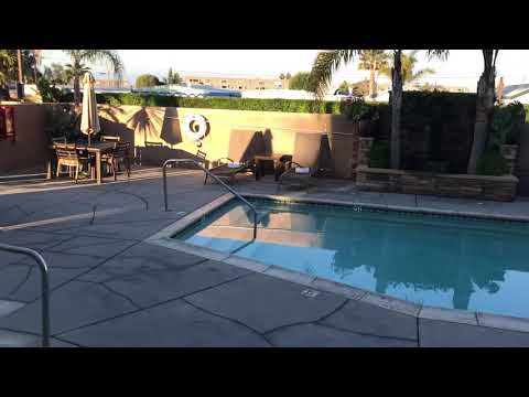Swimming pool - Best Western Plus