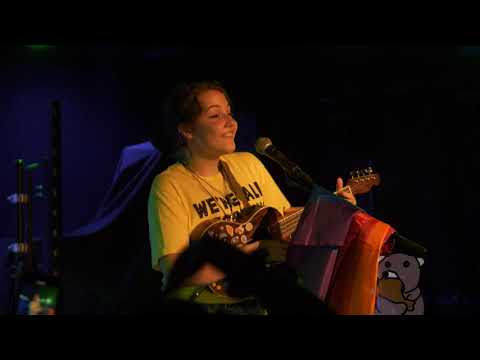 Chloe Moriondo - Kalmia Kid (live at Mercury Lounge 7/27/19)