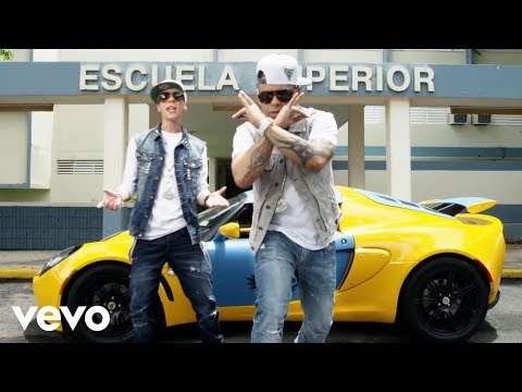 Baby Rasta y Gringo - Me Niegas (Official Video)