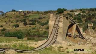 preview picture of video 'Video Ufficiale demolizione ponte ferroviario in loc. Caltagirone Sicilia'