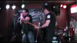 TROGLODITAS - Ya No Puedo Bailar