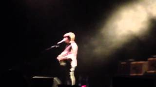 Jake Bugg - Pine Trees