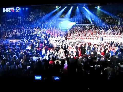 Narodi nam se: THOMPSON, TEREZA; JAQUES; M. BLAGDAN... 26.12.2009