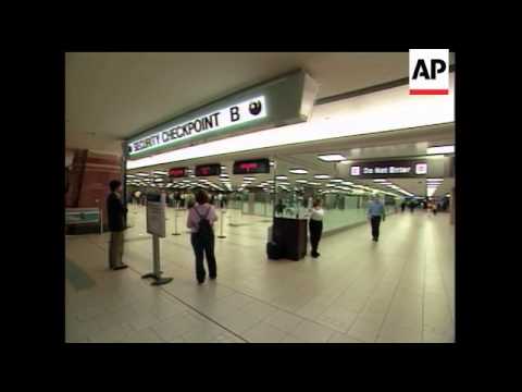 Feds relax travel rules as passport lines lengthen