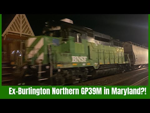 *RARE* Ex-Burlington Northern GP39M trails DIT on CSX M418 @ Gaithersburg