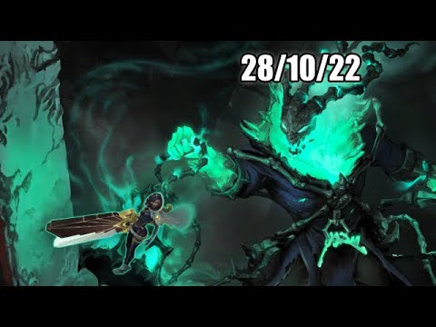 The AD Thresh Lategame!... Eventually - Stealing Senna's Soul with Predator AD Thresh Mid