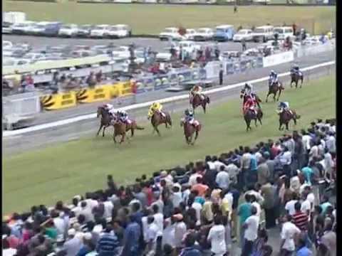 Season 2012 - Meeting 11 - Race 1 - Galaxy Way - S. Bussunt - iDates.mu - Turf Mauritius