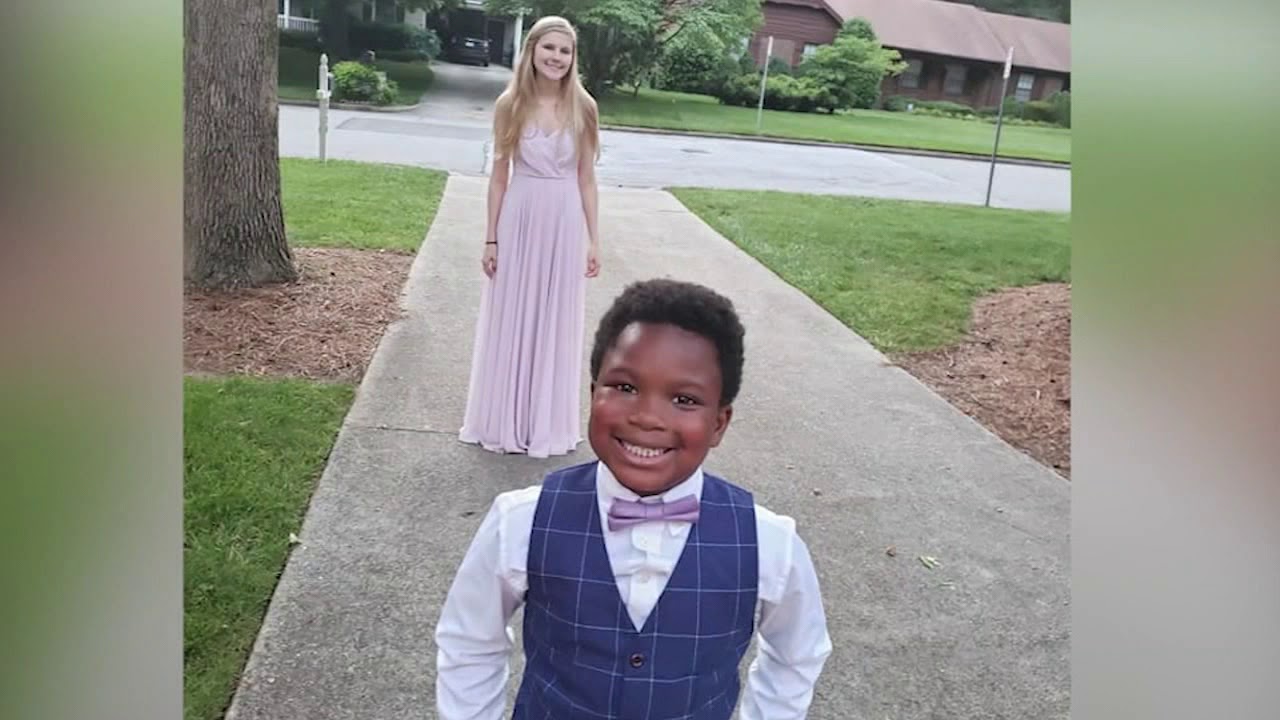 GOOD NEWS: 7-year-old gives nanny the prom she couldn't have because of coronavirus - YouTube