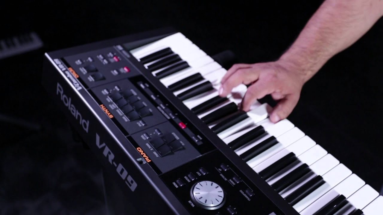 Roland VR-09B V-Combo Live Performance Keyboard