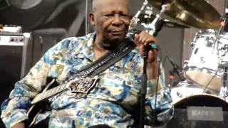 B.B. King. You are my sunshine. Jazz Fest may 2010