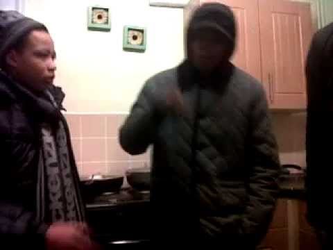 WhosGotBarsTV# - Minnie Meezy  Hidz Killa Marnz freestyle# FreshFlow