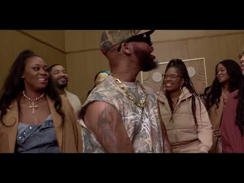 Travis Malloy & Urban Worship Collective - "HE Is"  (Official Music Video)