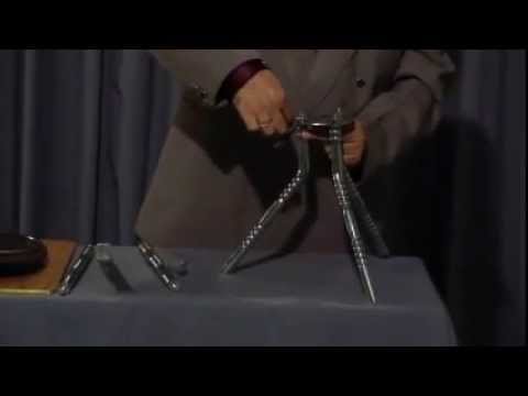 STAND FOR MANIPULATORS WITH TOP HAT BY UDAY